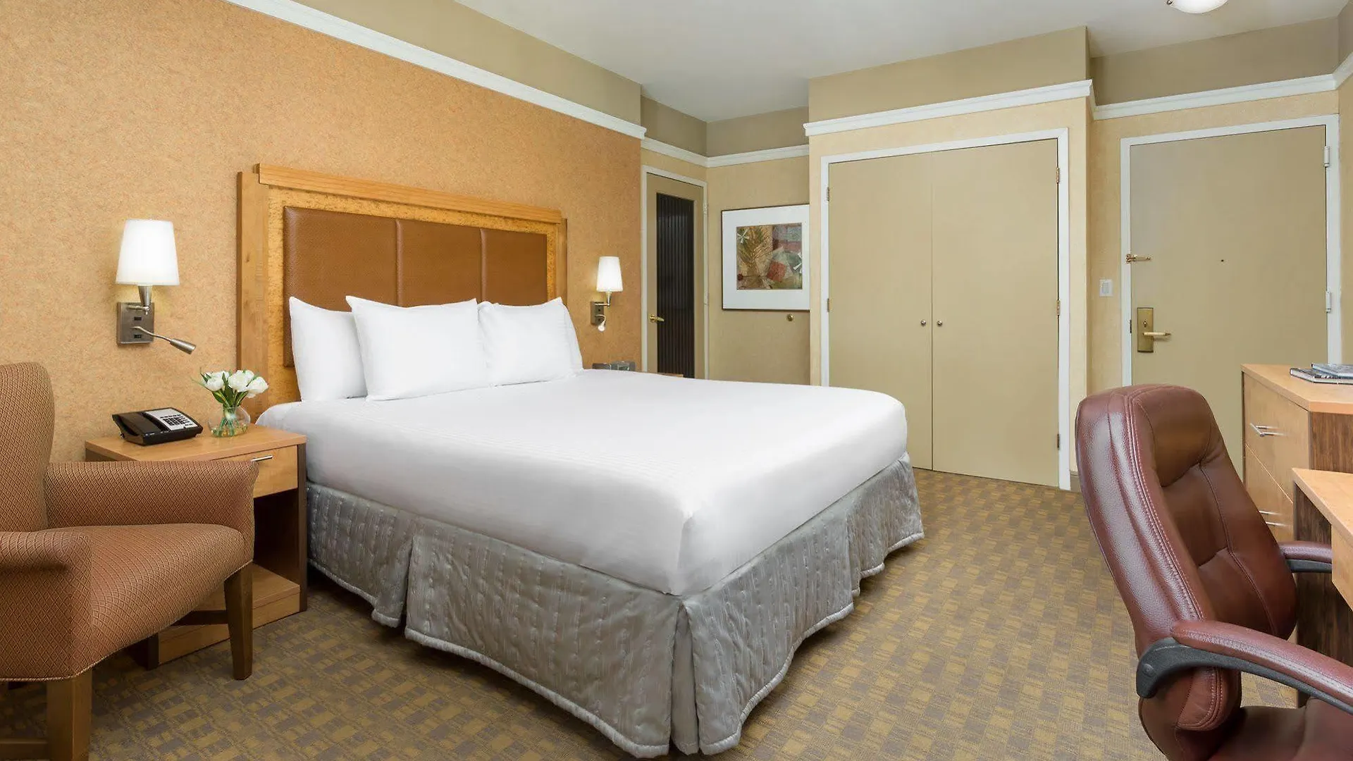 Nyma, The New York Manhattan Hotel